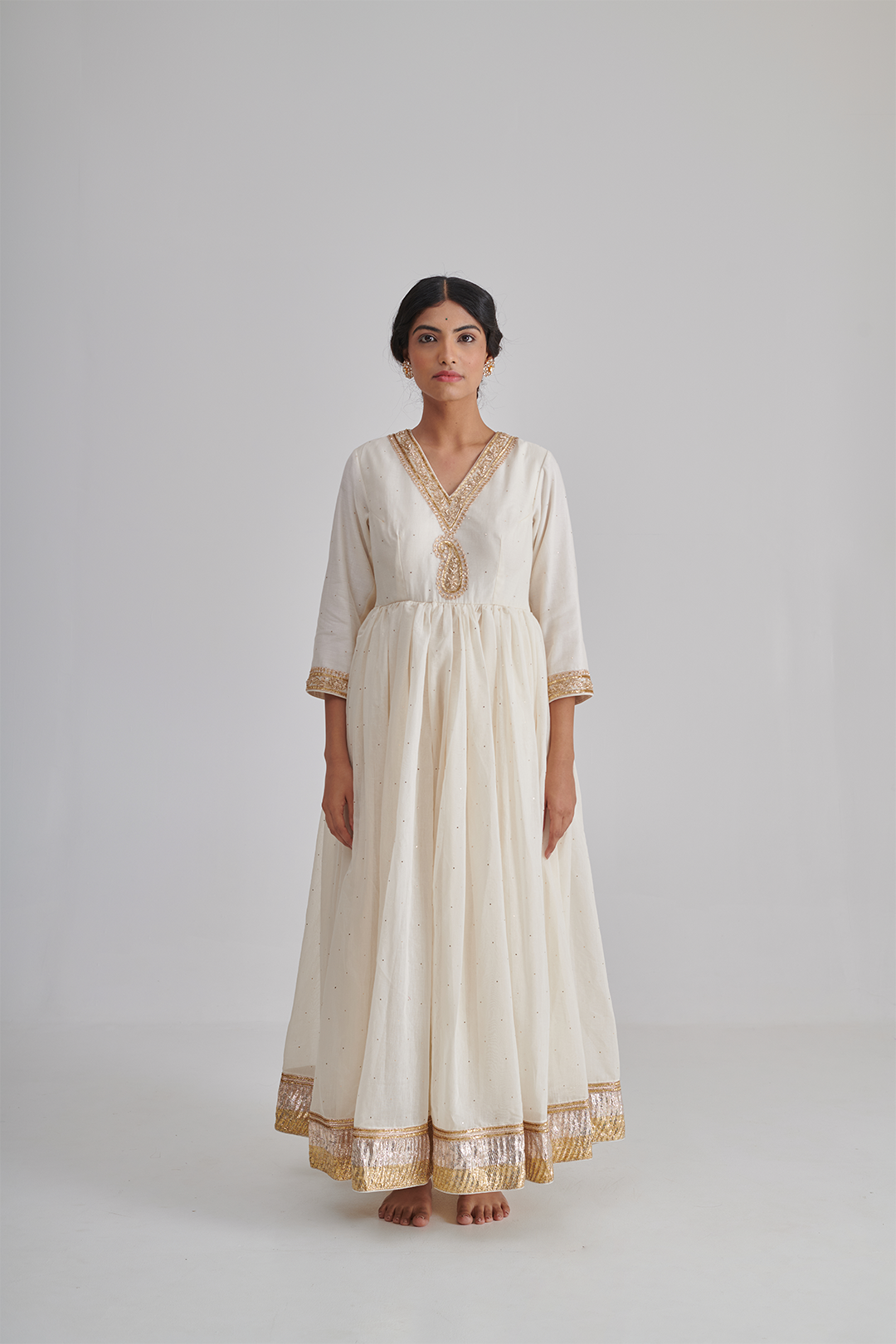 Ivory and White Indian Outfits: The Neutral Luxury Trend Taking Over 2026