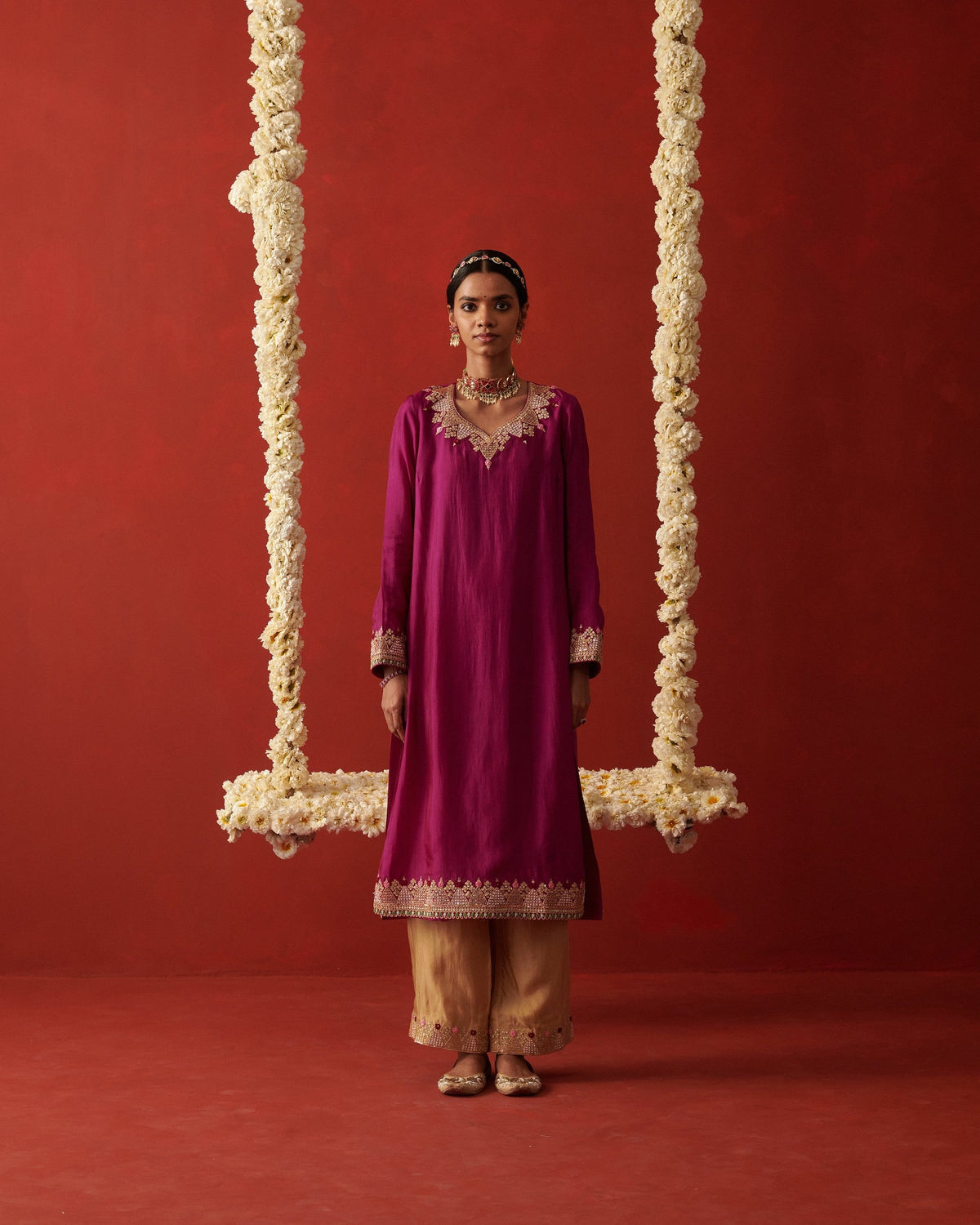Maasi & Bua Outfit Ideas: What Aunts Should Wear to Family Weddings