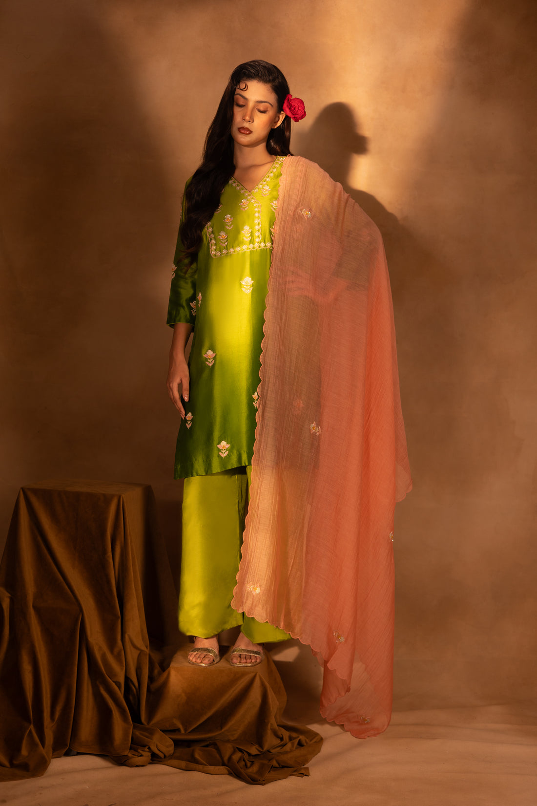 PANKHURI DUPATTA