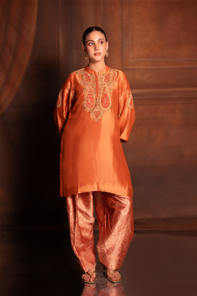 DASTAAN KURTA SET