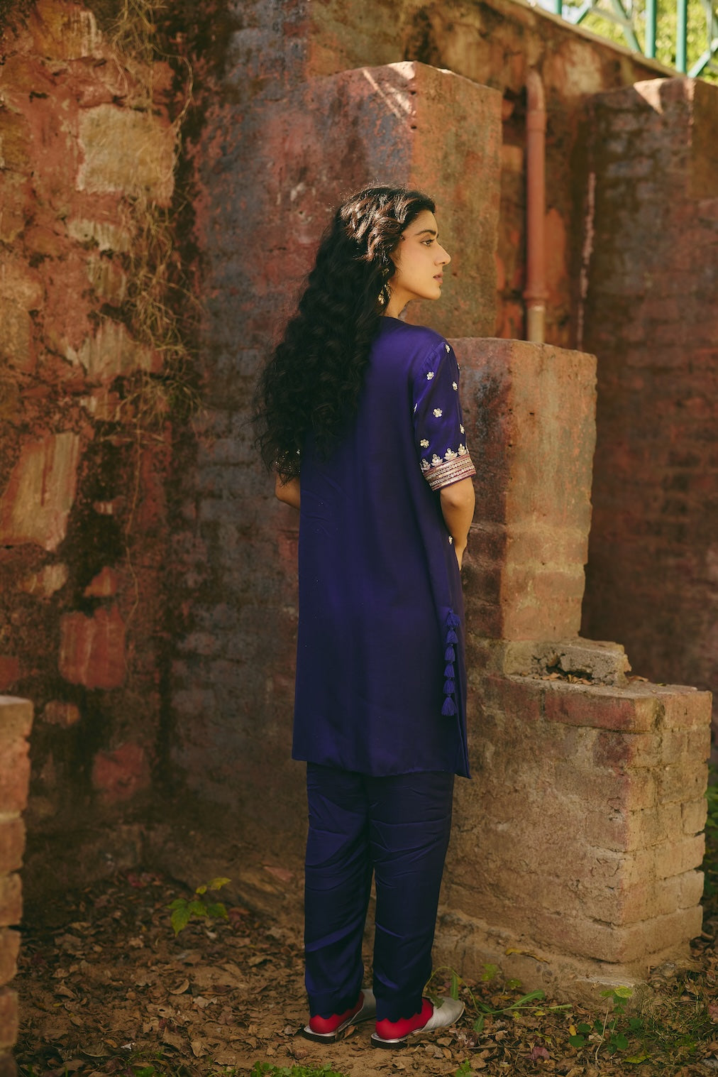 TARA & PARI
