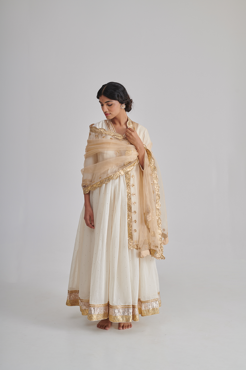 Gota Patti Work: History, Techniques & How to Style This Rajasthani Craft