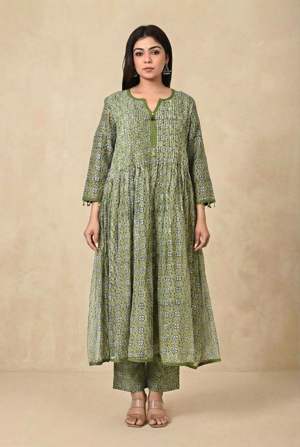 What to Wear When Meeting Your In-Laws for the First Time