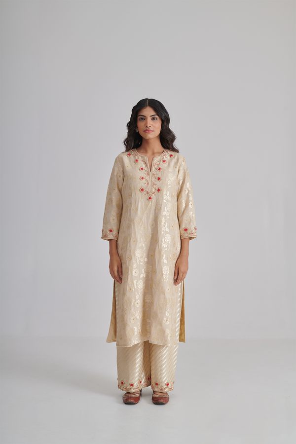 Haldi Ceremony Dress Code: Yellow Outfits, Alternatives & What to Wear