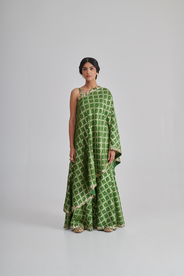 Detachable Lehengas & Convertible Indian Outfits: One Investment, Multiple Looks