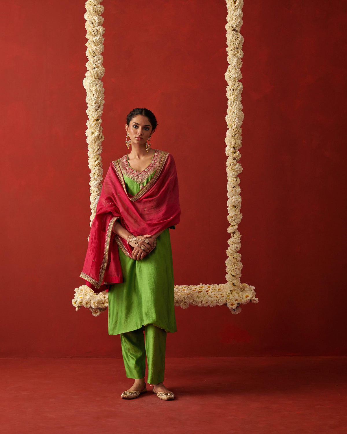 10 Ways to Style a Chanderi Dupatta for Every Occasion