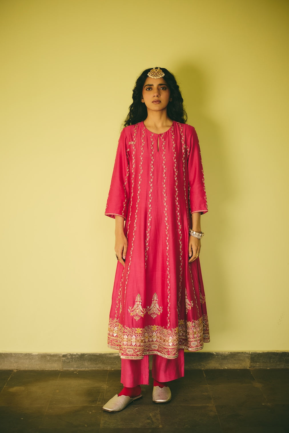 Aari Embroidery: The Ancient Chain Stitch Craft from Kashmir