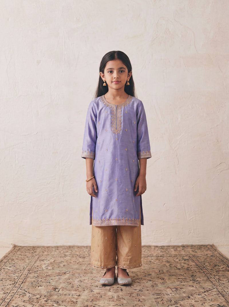 Kurta Sets for Girls: A Parent's Buying Guide to Kids' Kurta Sets