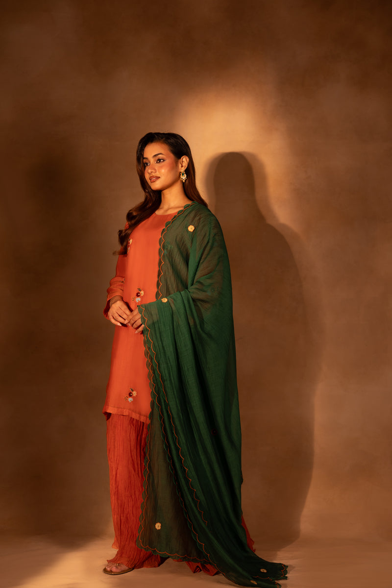 MAYURA DUPATTA