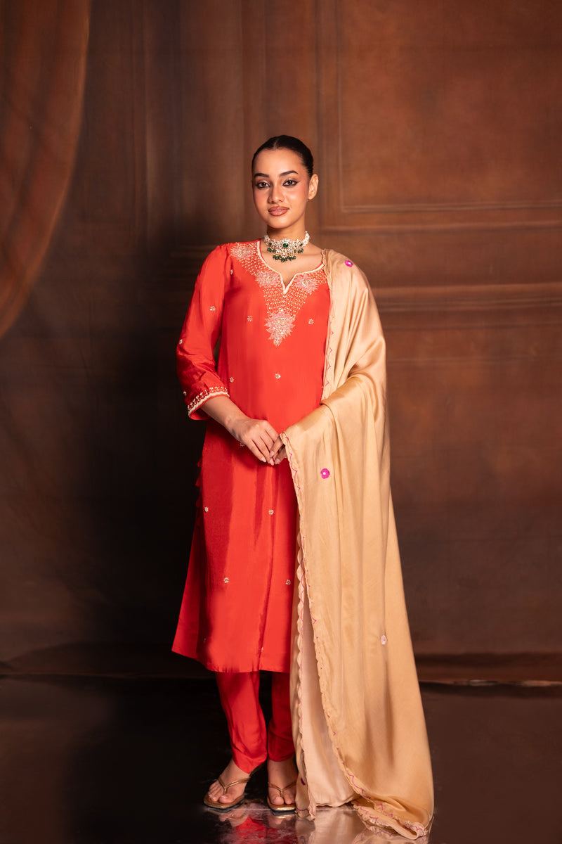 RAKTIMA KURTA SET