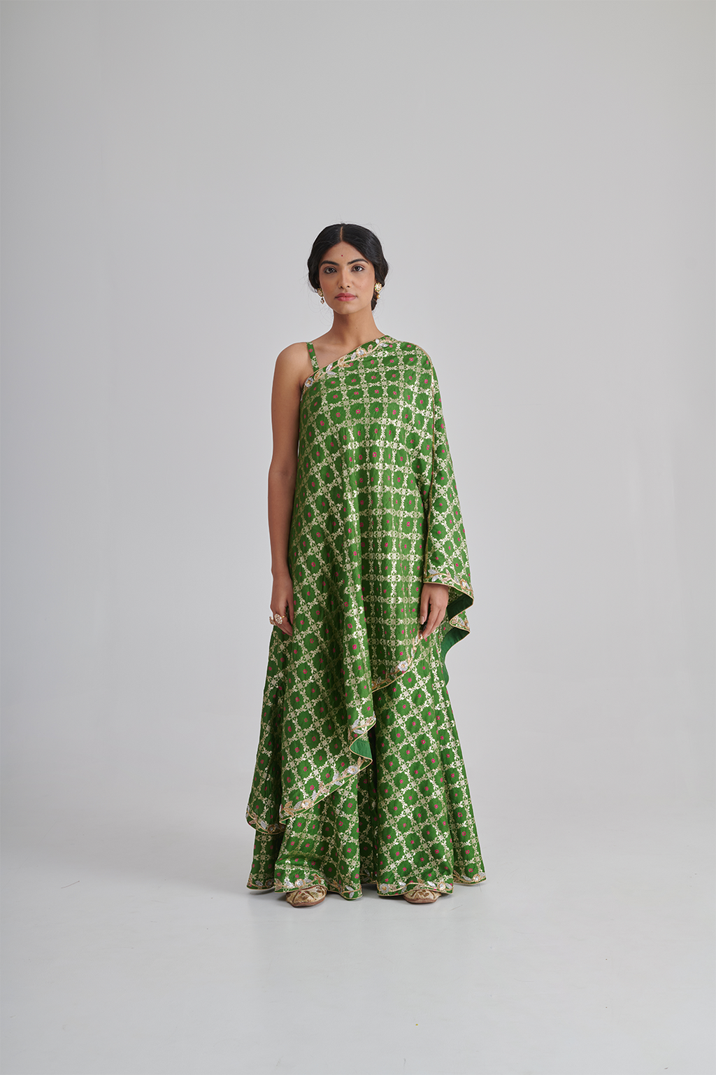 MASTANI, LEYLA & NALINI