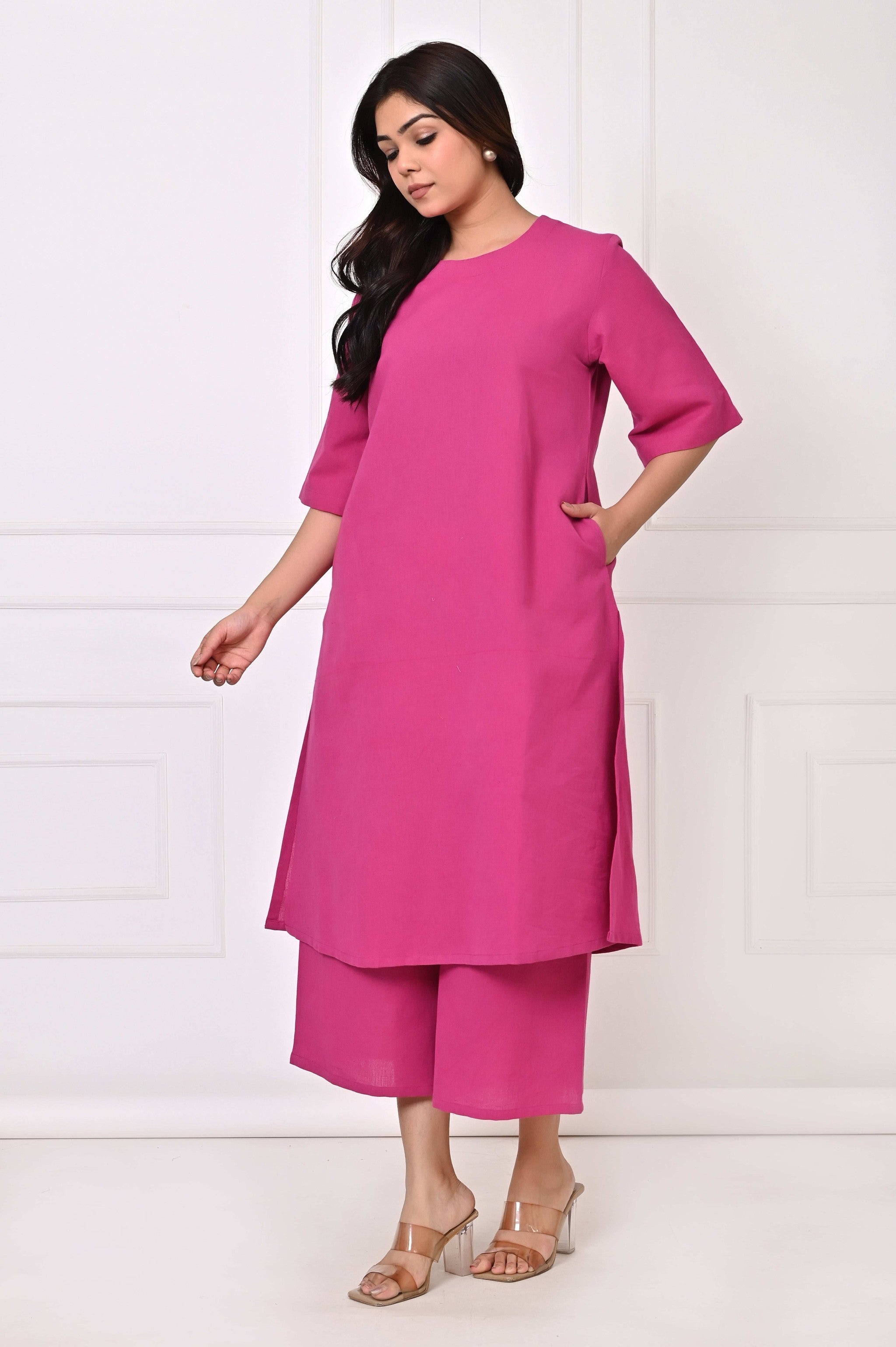 GULNAAR KURTA SET