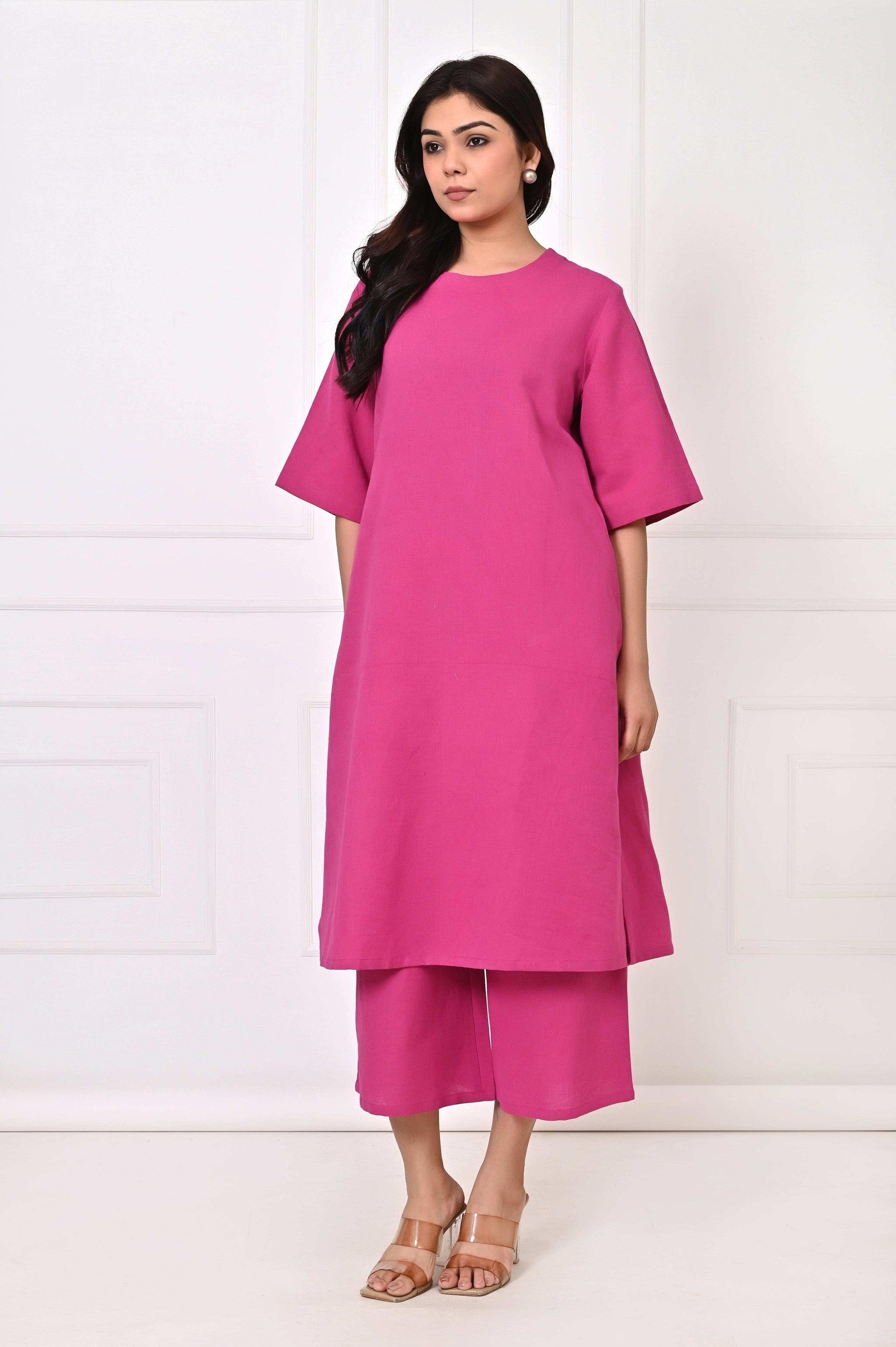 GULNAAR KURTA SET
