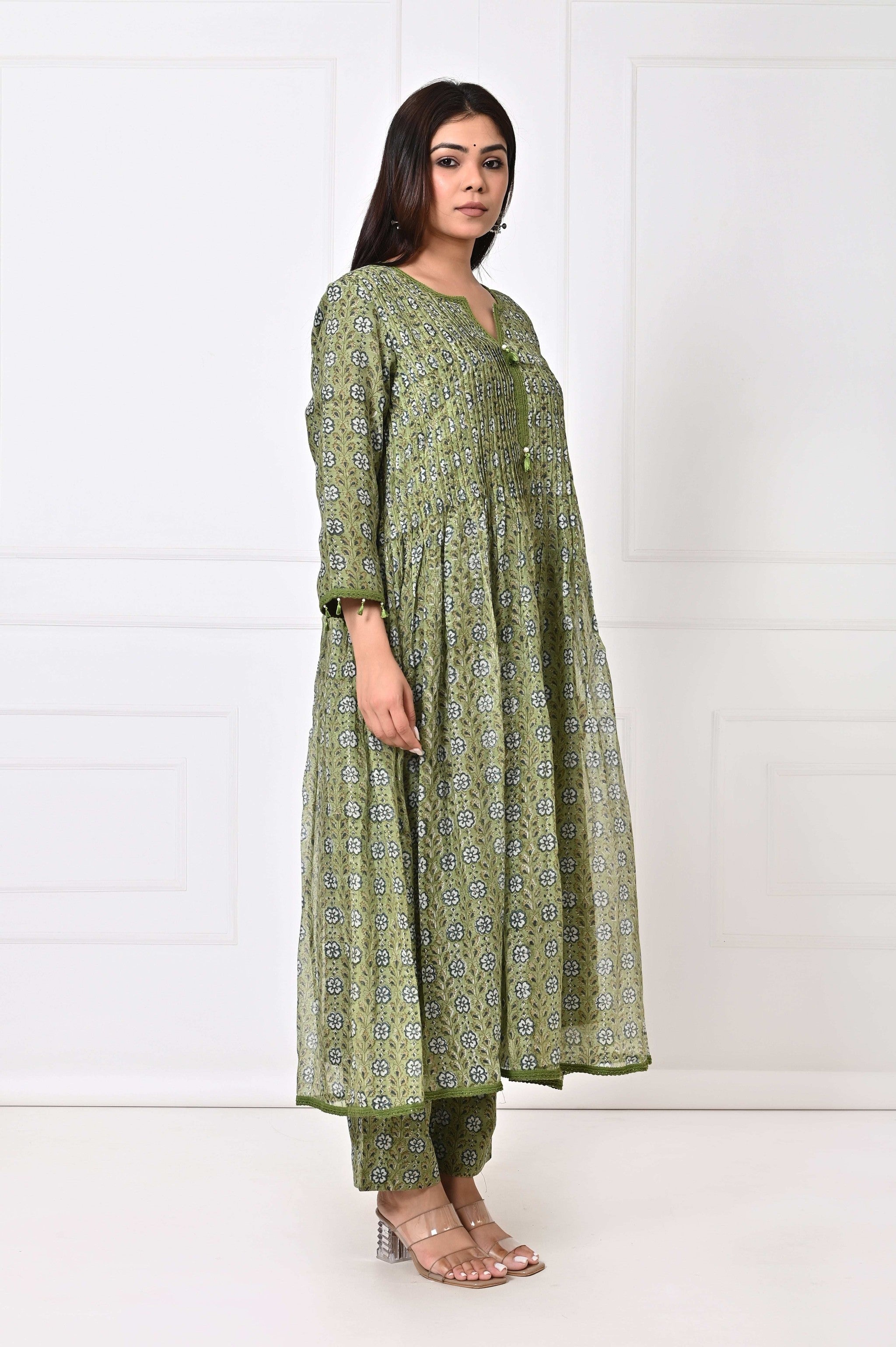 VARNIKA KURTA SET