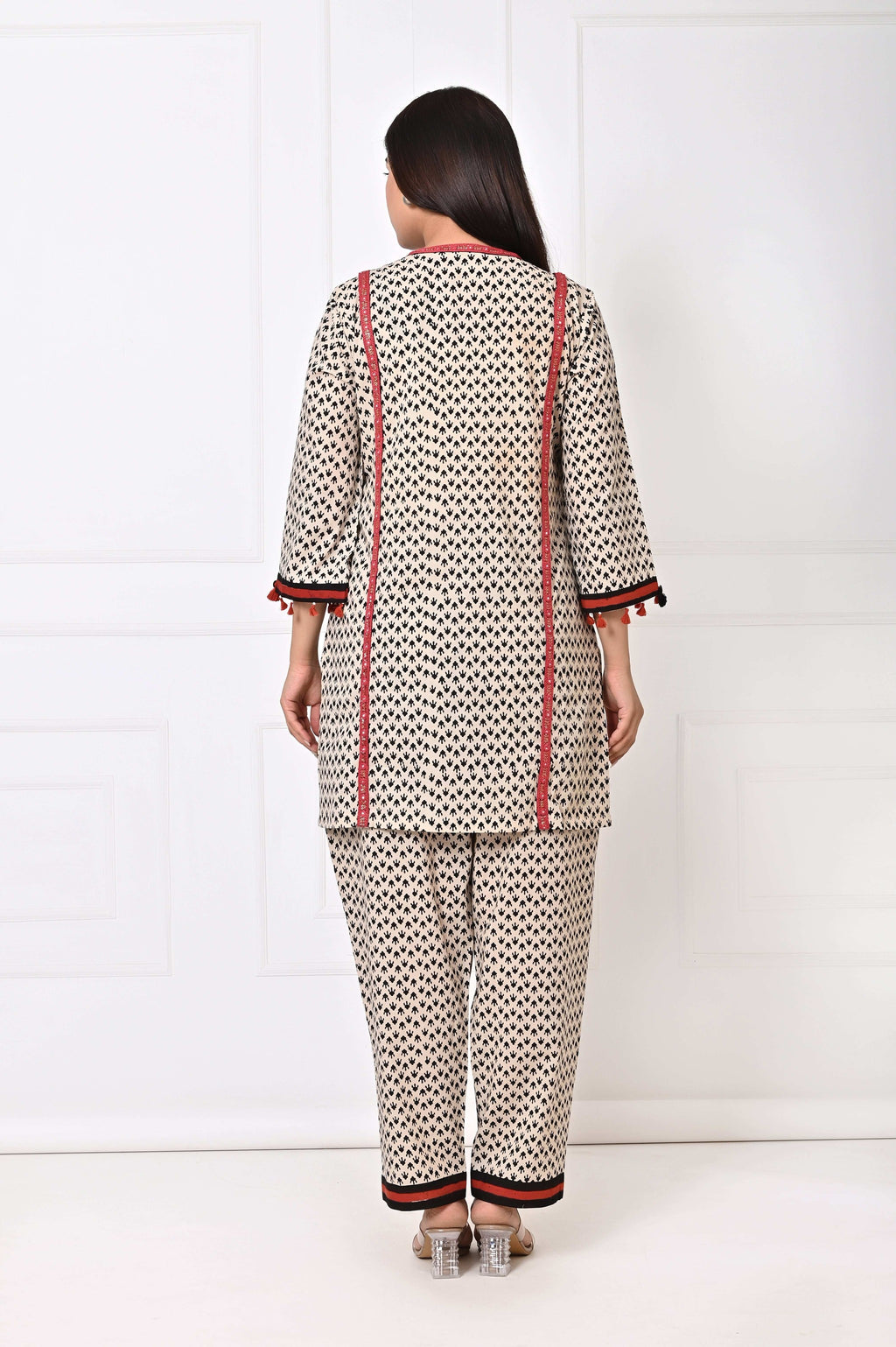 NOORJA KURTA SET