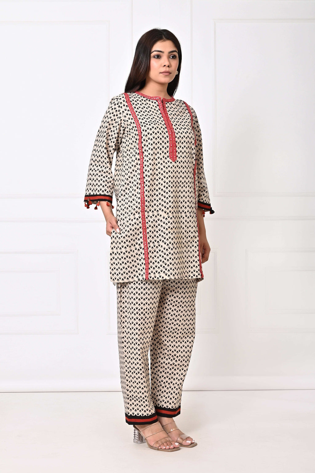NOORJA KURTA SET
