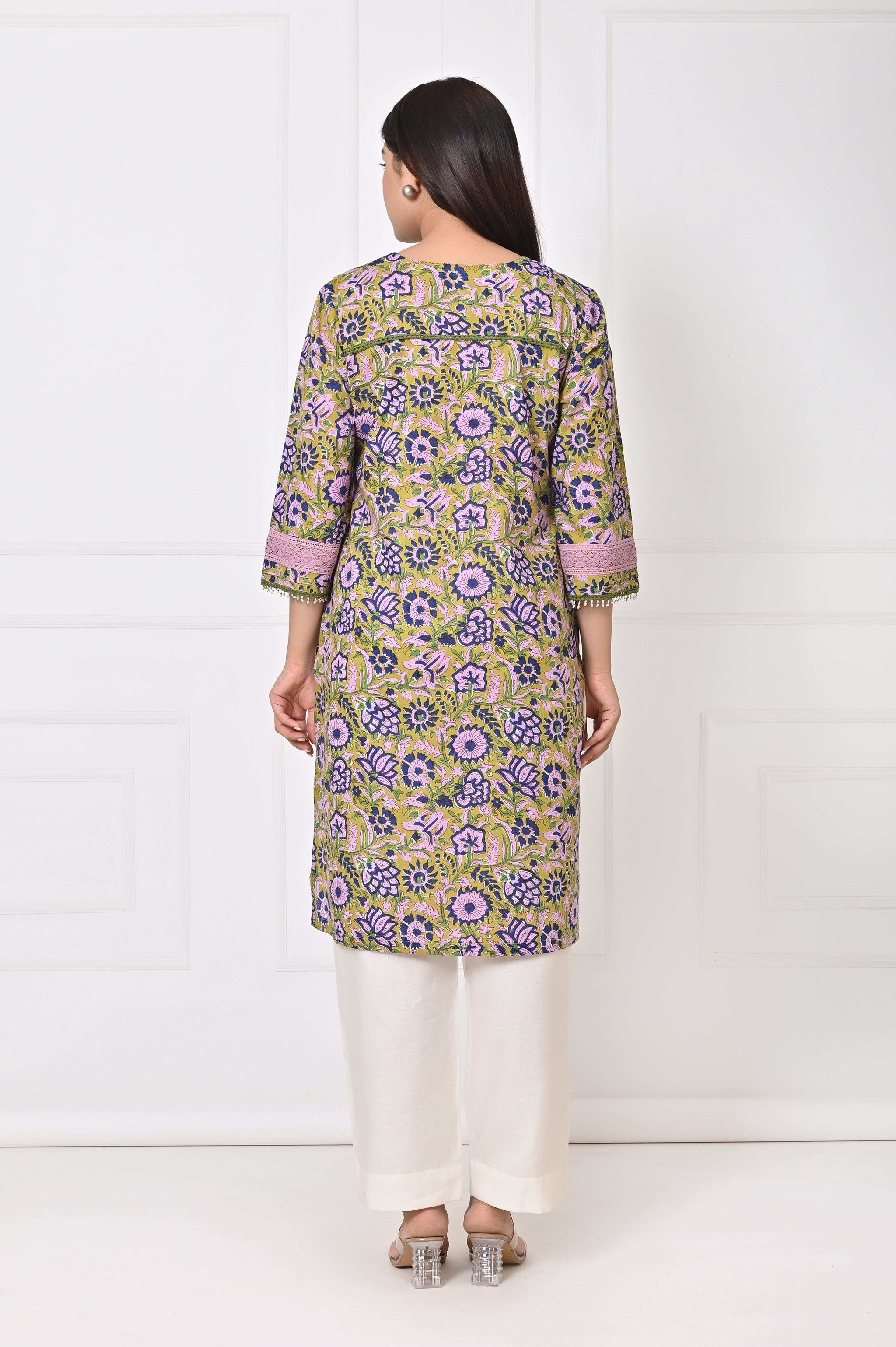 BAGEECHA KURTA SET