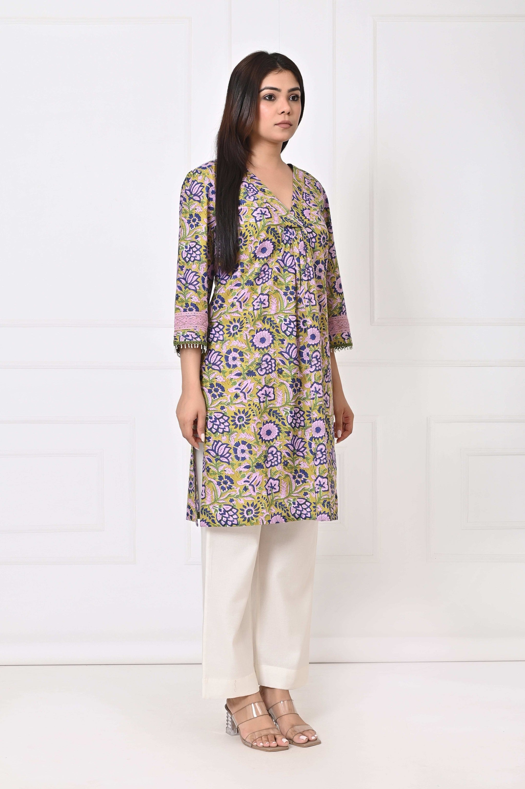 BAGEECHA KURTA SET
