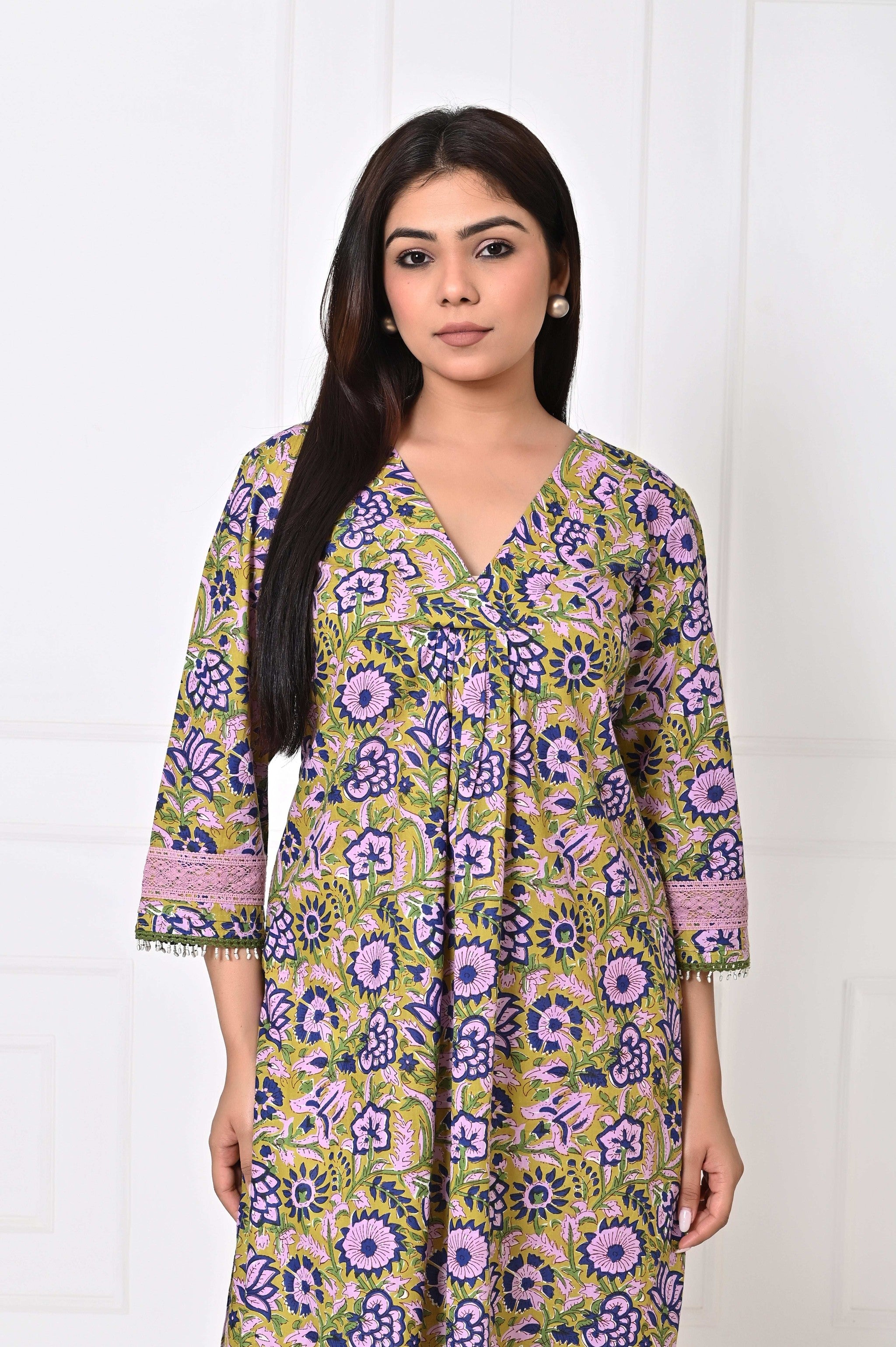 BAGEECHA KURTA SET
