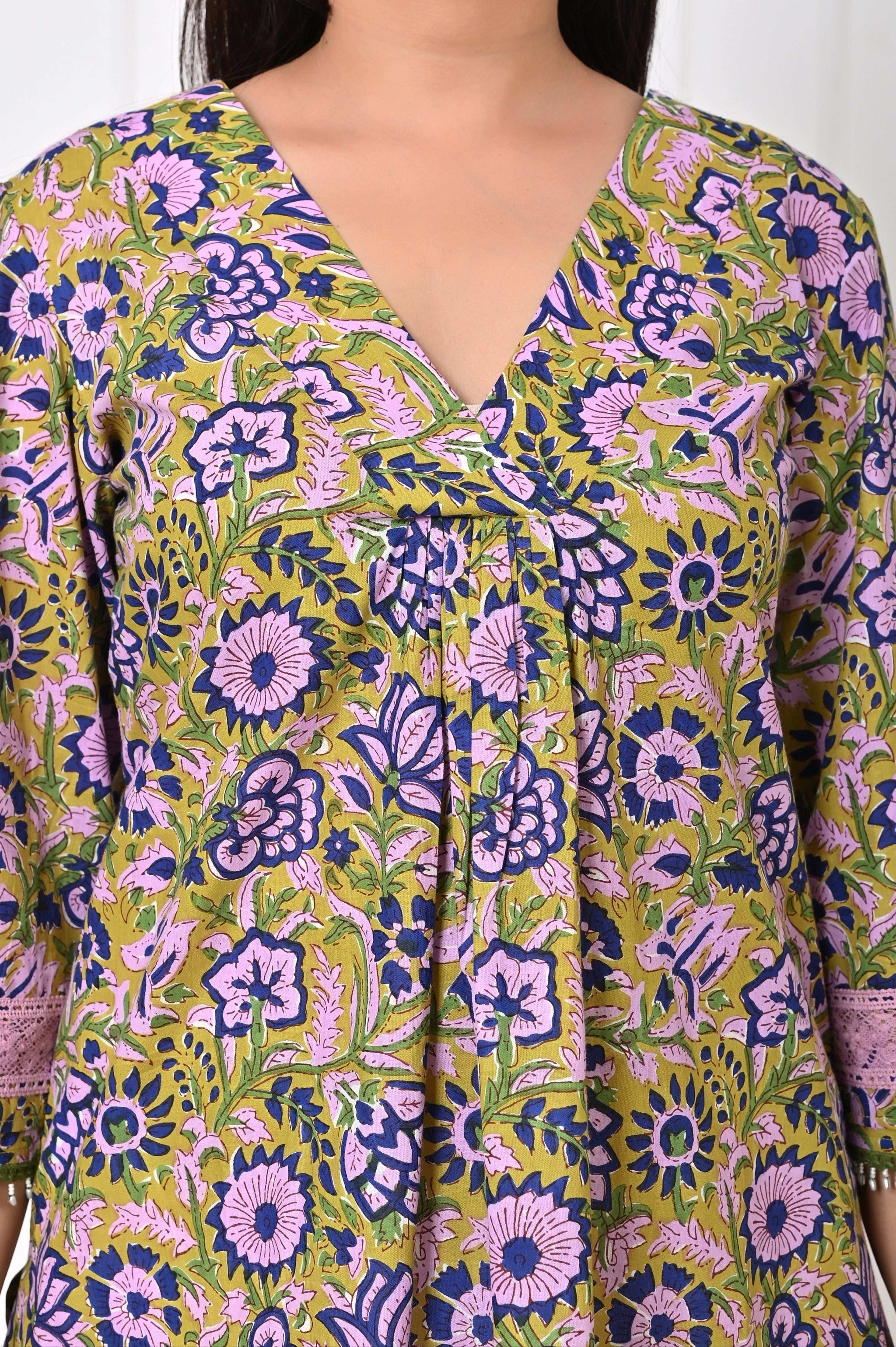 BAGEECHA KURTA SET