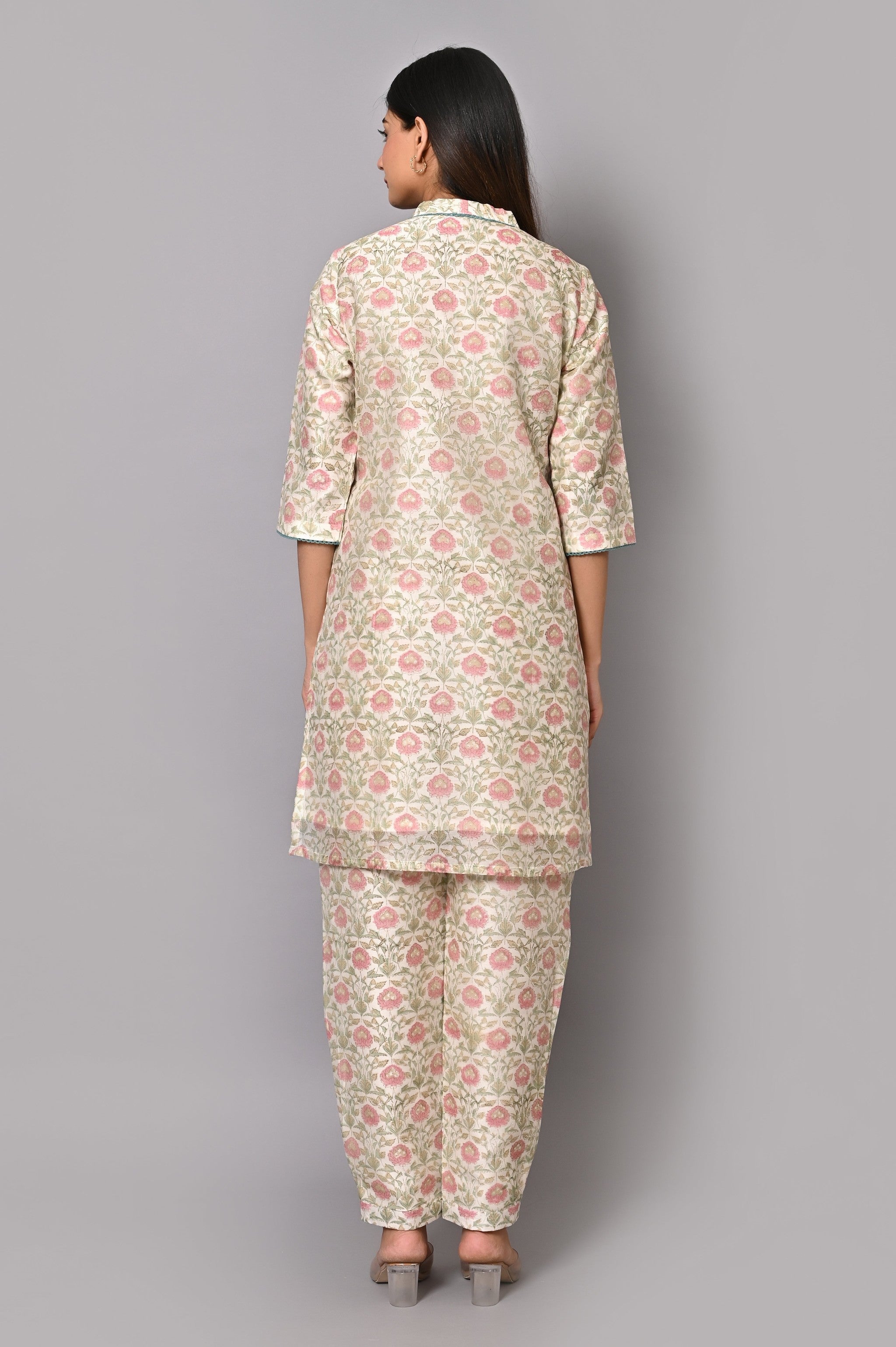 POETRY KURTA SET