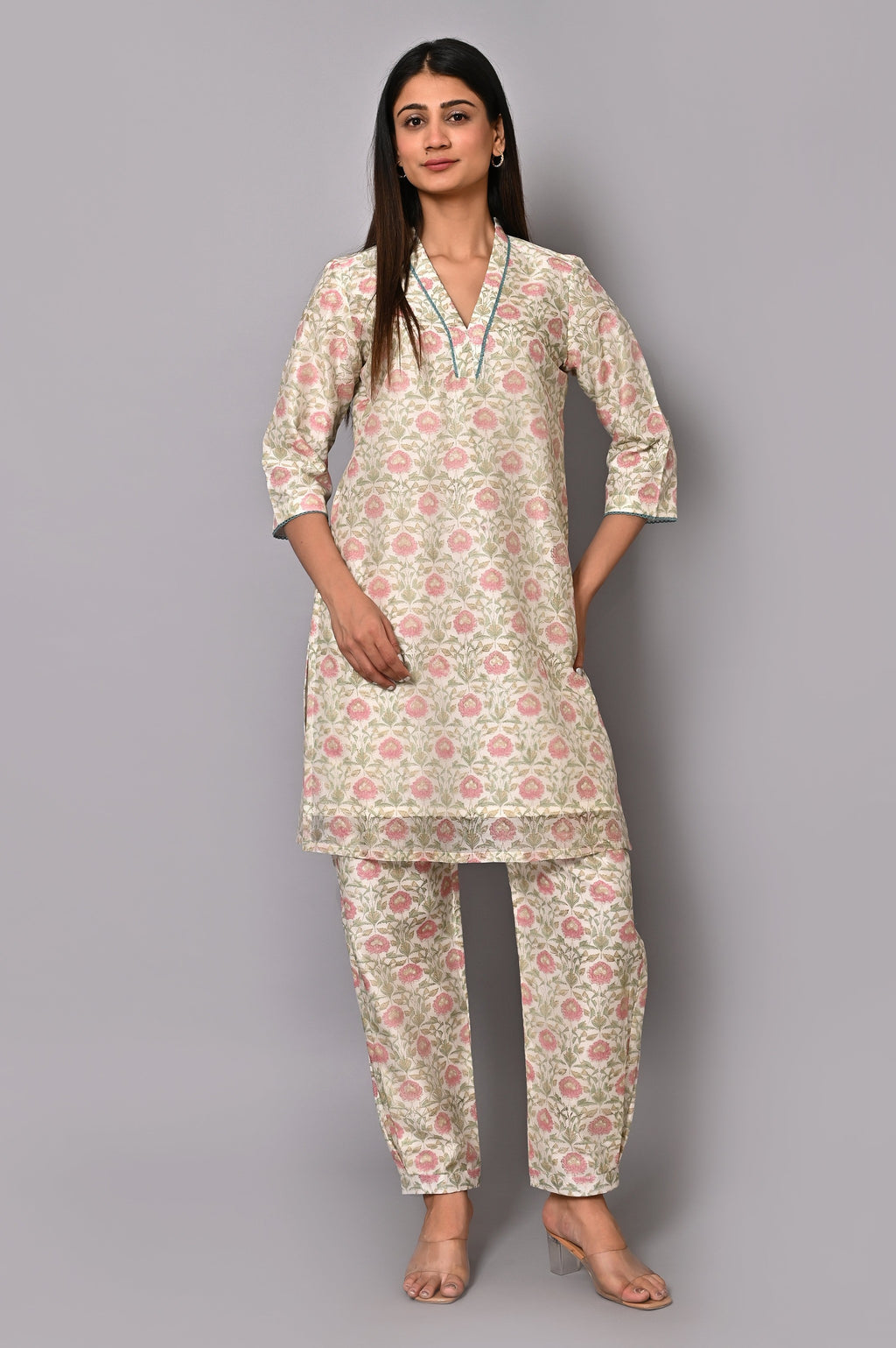 POETRY KURTA SET