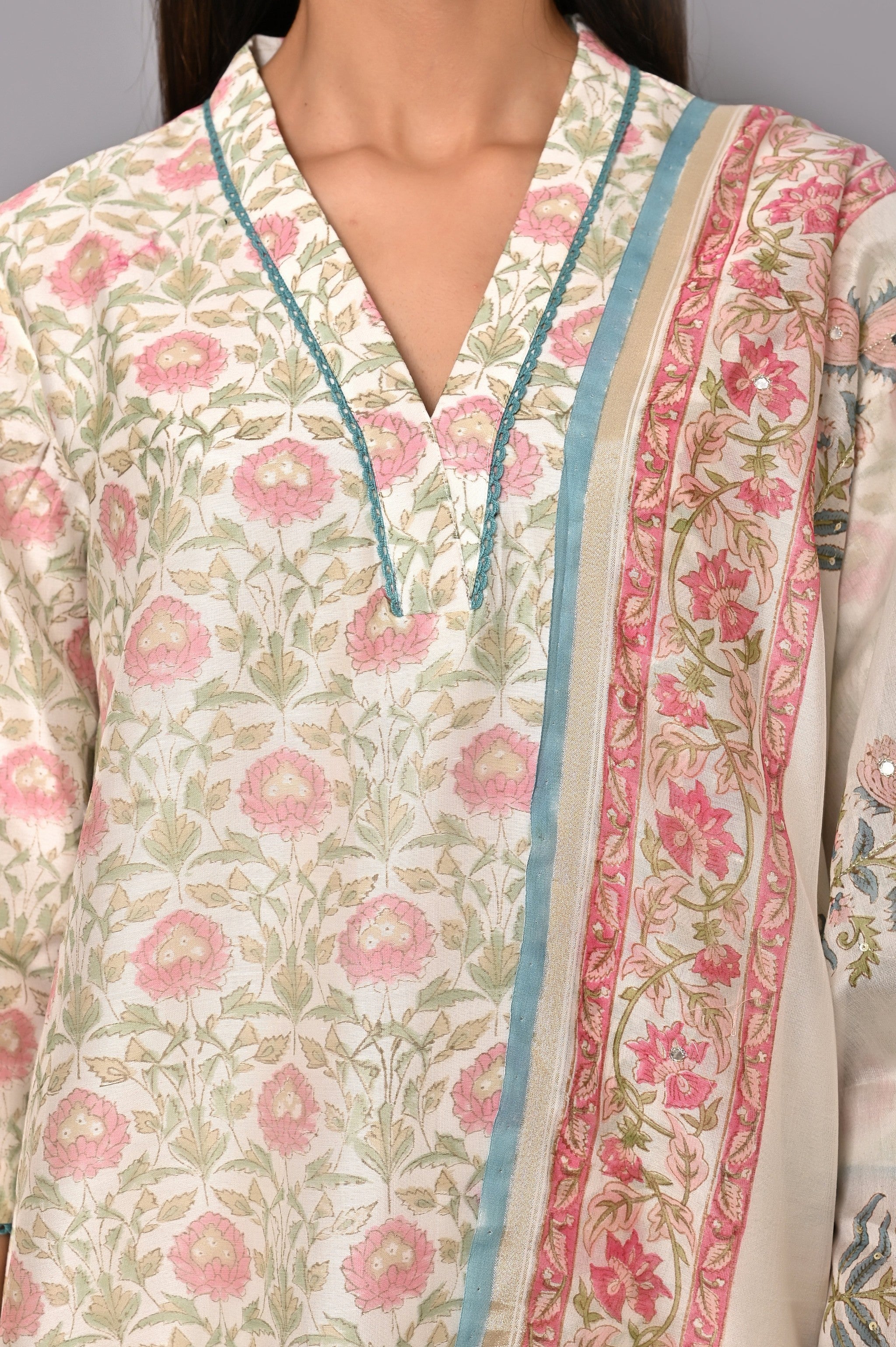 POETRY KURTA SET