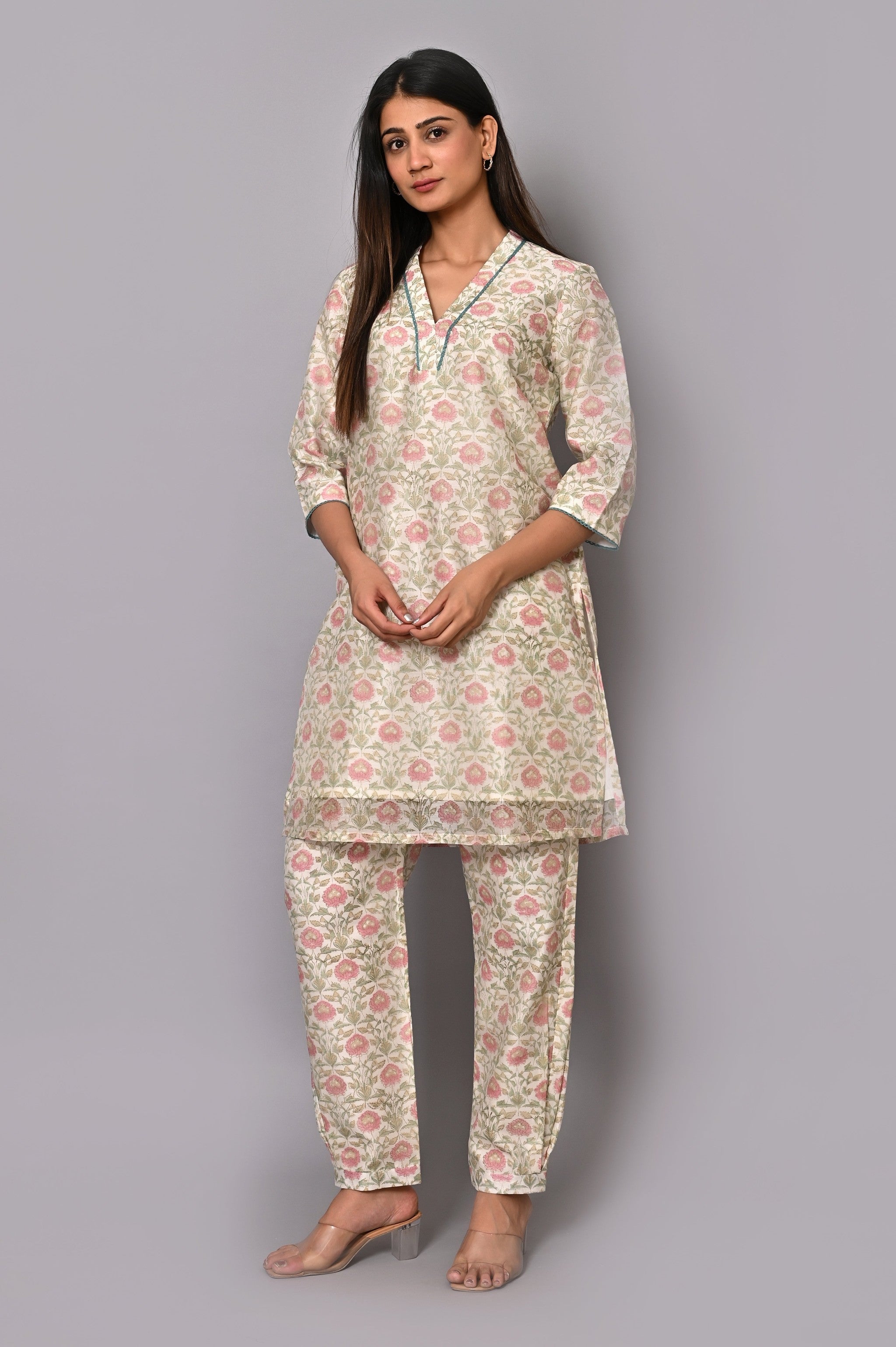 POETRY KURTA SET