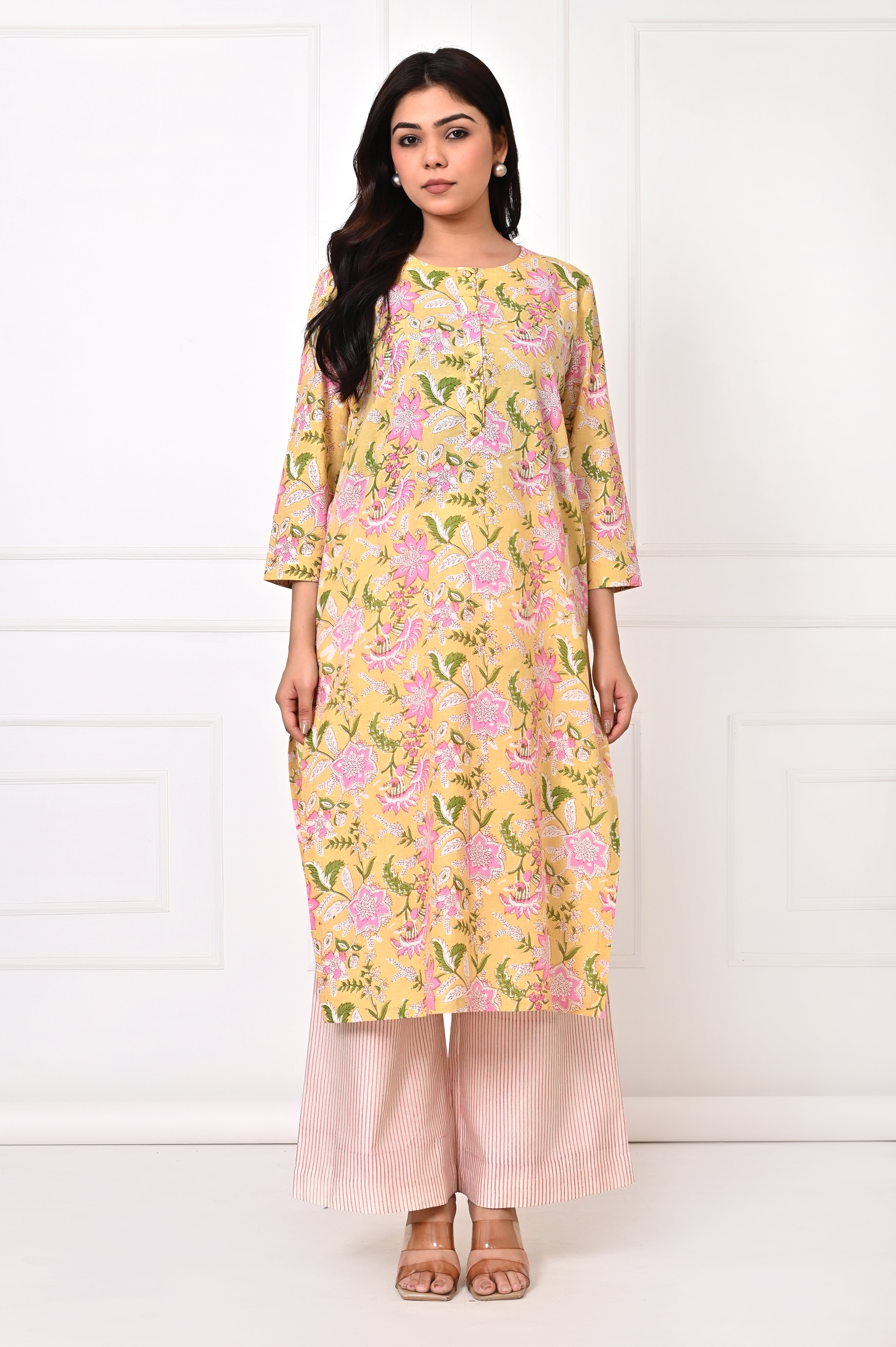 PHOOLVATI KURTA SET