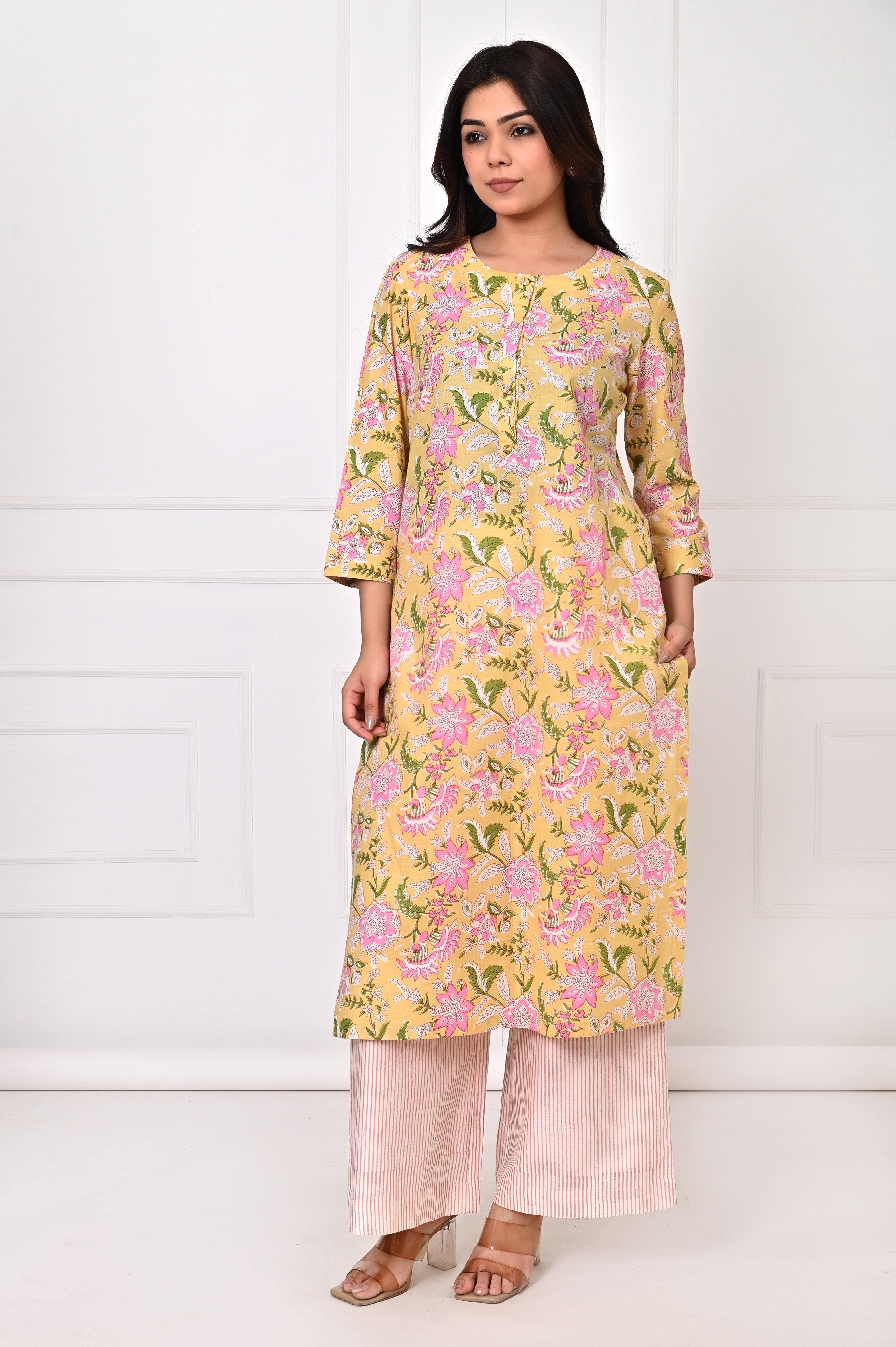 PHOOLVATI KURTA SET
