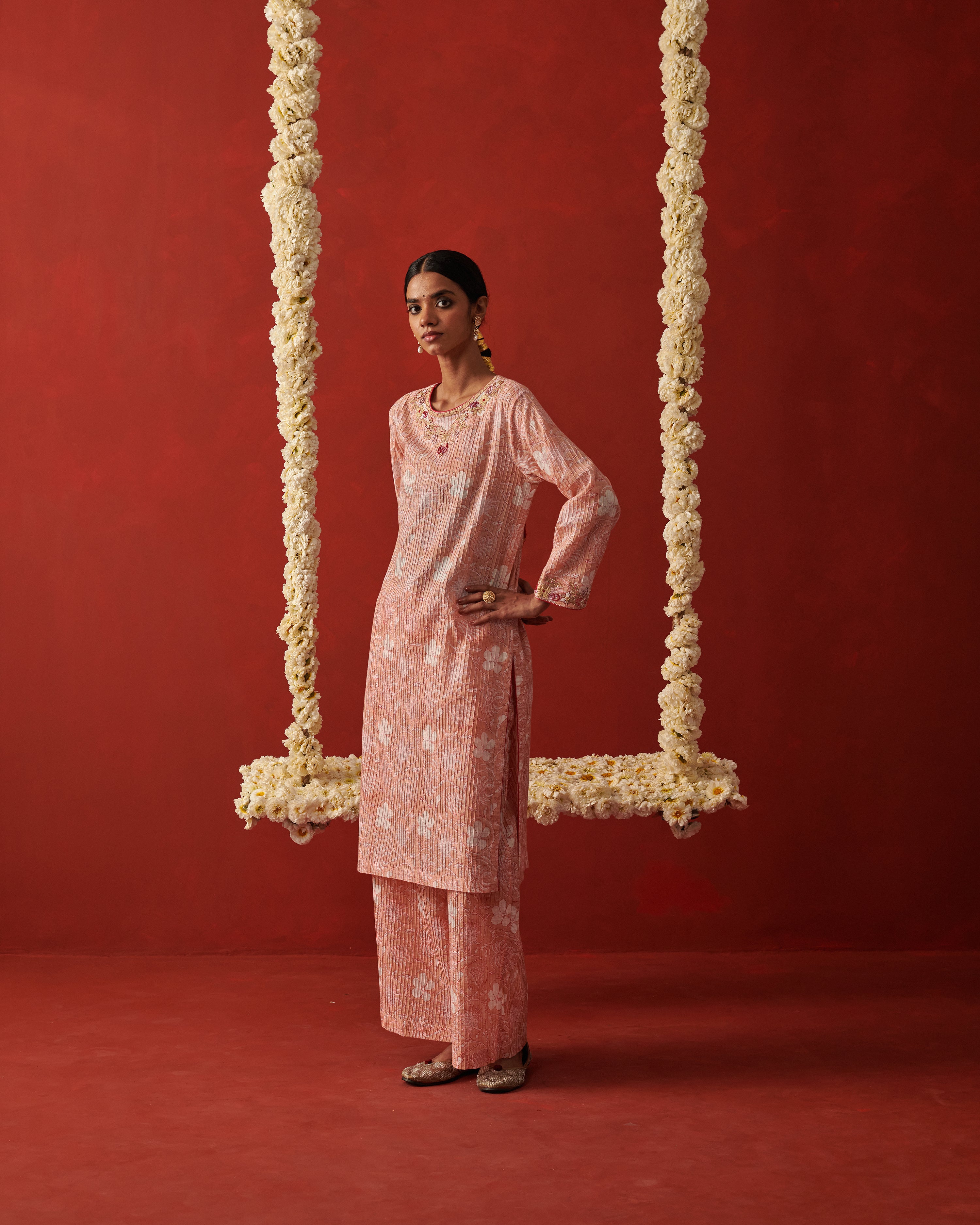PARDESI & AMAYA