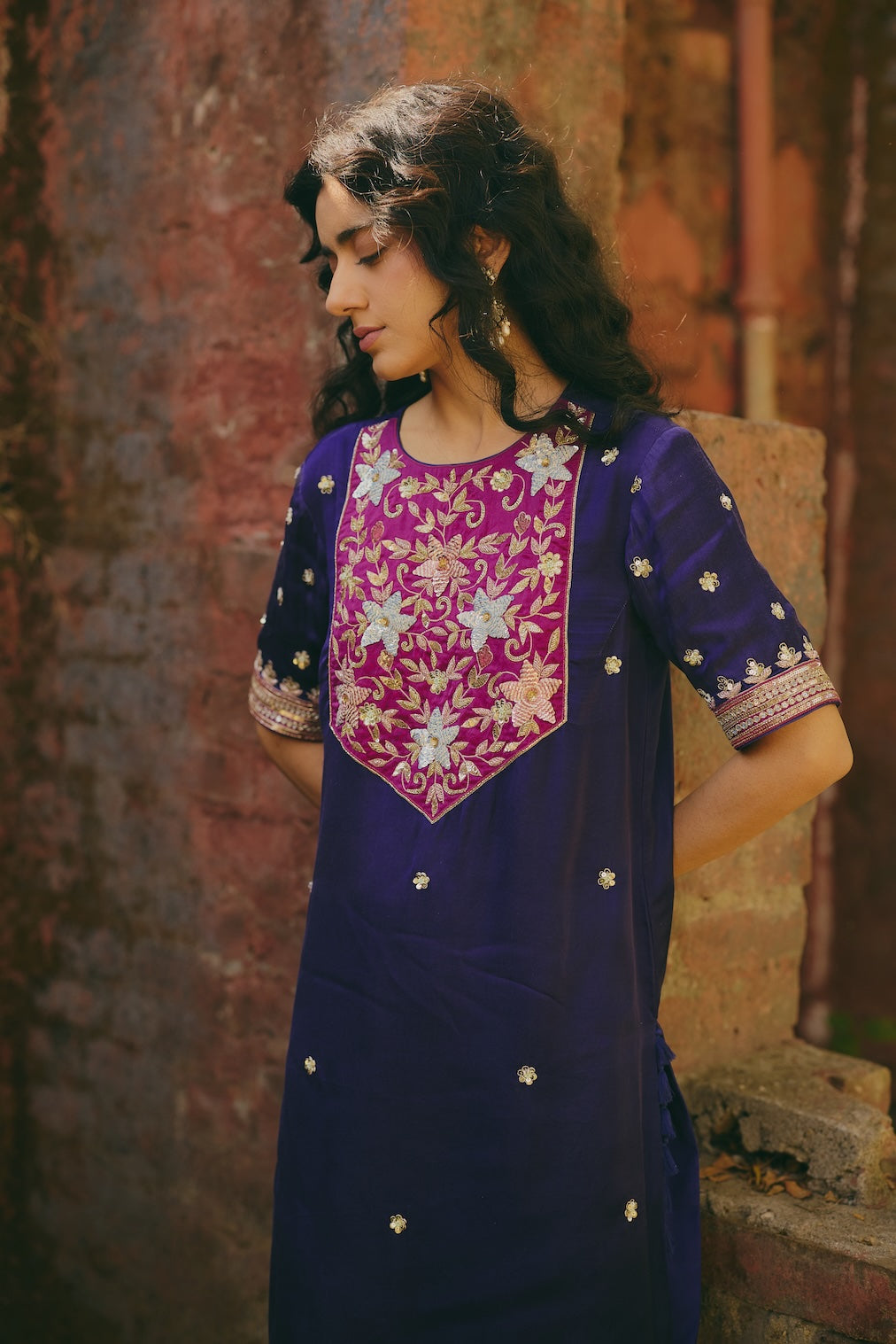 TARA & PARI navy satin kurta set with floral motifs by Rashika Mittal - back view