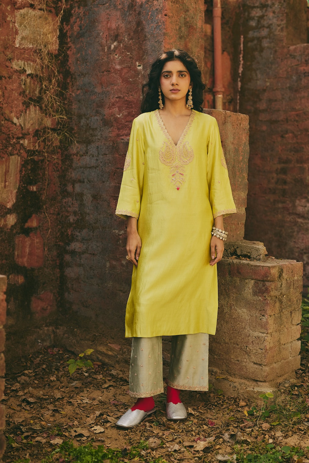 SUFRA & NAYAB sage silk kurta set with paisley motifs by Rashika Mittal - front view