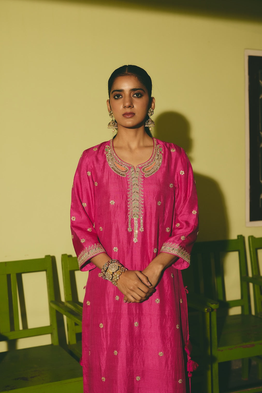 JIYA & ESHNA fuchsia silk kurta set with paisley motifs by Rashika Mittal - fabric detail