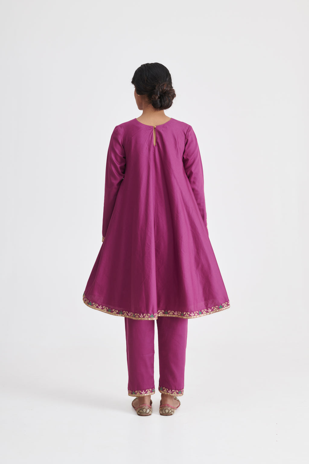 HANIYA & MITHILA