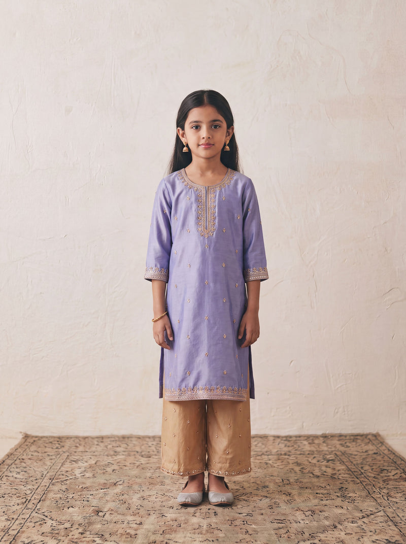 NAZMA & AHANA — KIDS